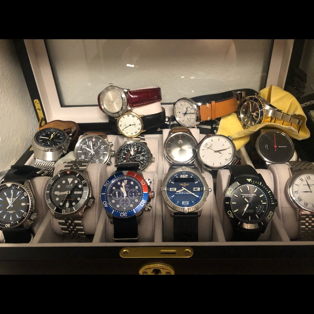 Seiko Movado Breitling Raymond Weil Citizen C.Ward
